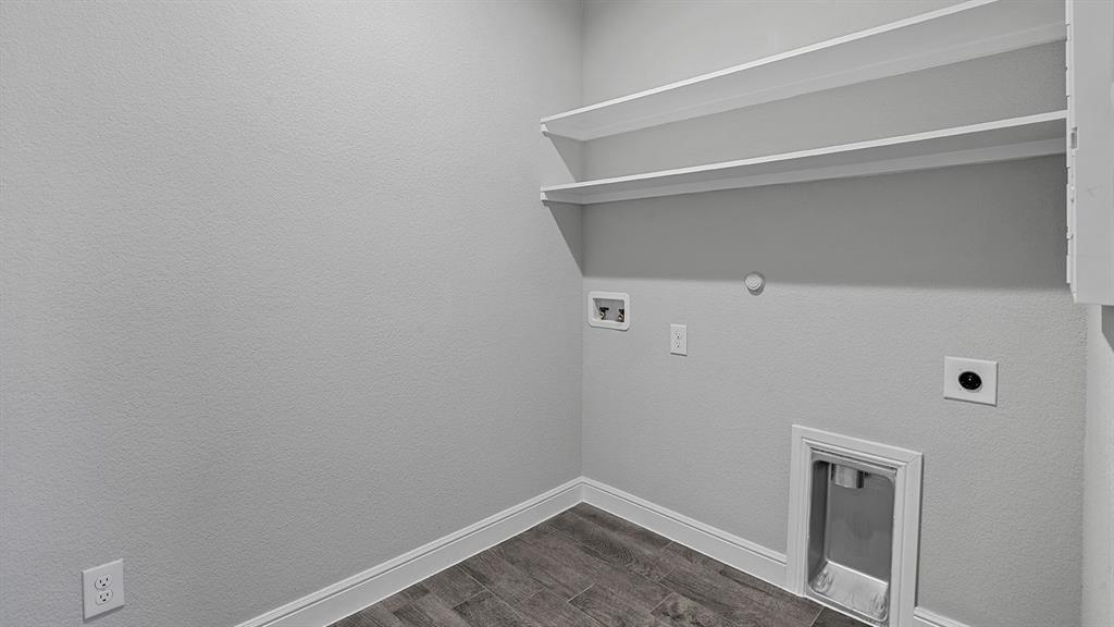 204 Windmill Drive Property Photo 31