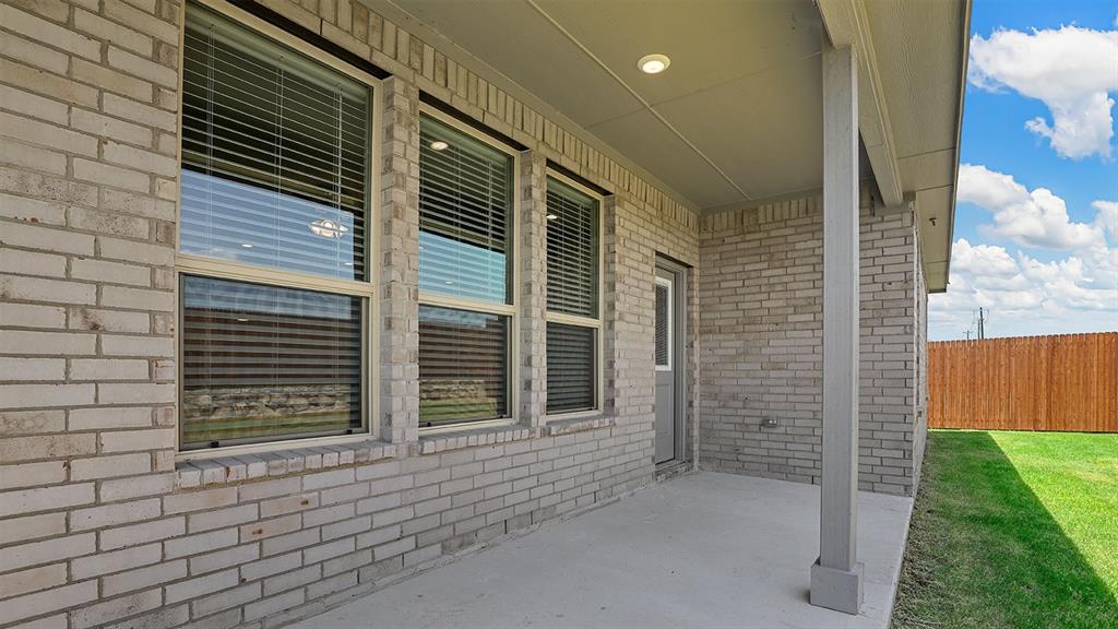 204 Windmill Drive Property Photo 33