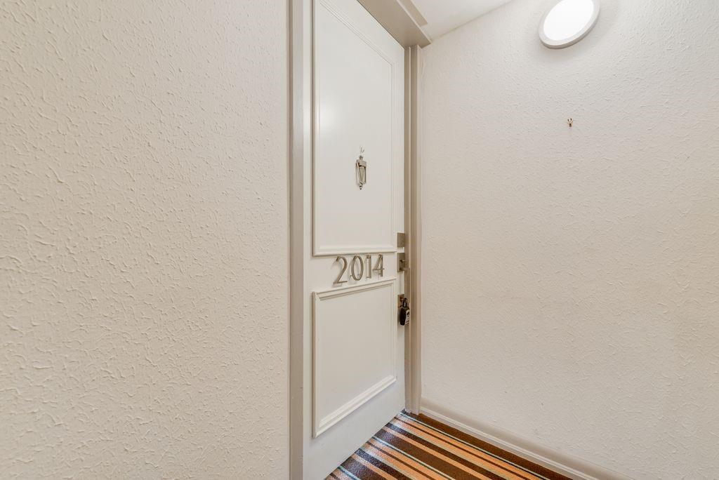 3883 Turtle Creek Boulevard 2014 Property Photo 16