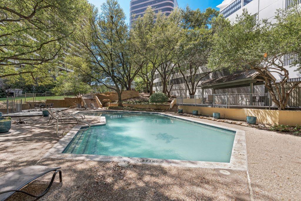 3883 Turtle Creek Boulevard 2014 Property Photo 23
