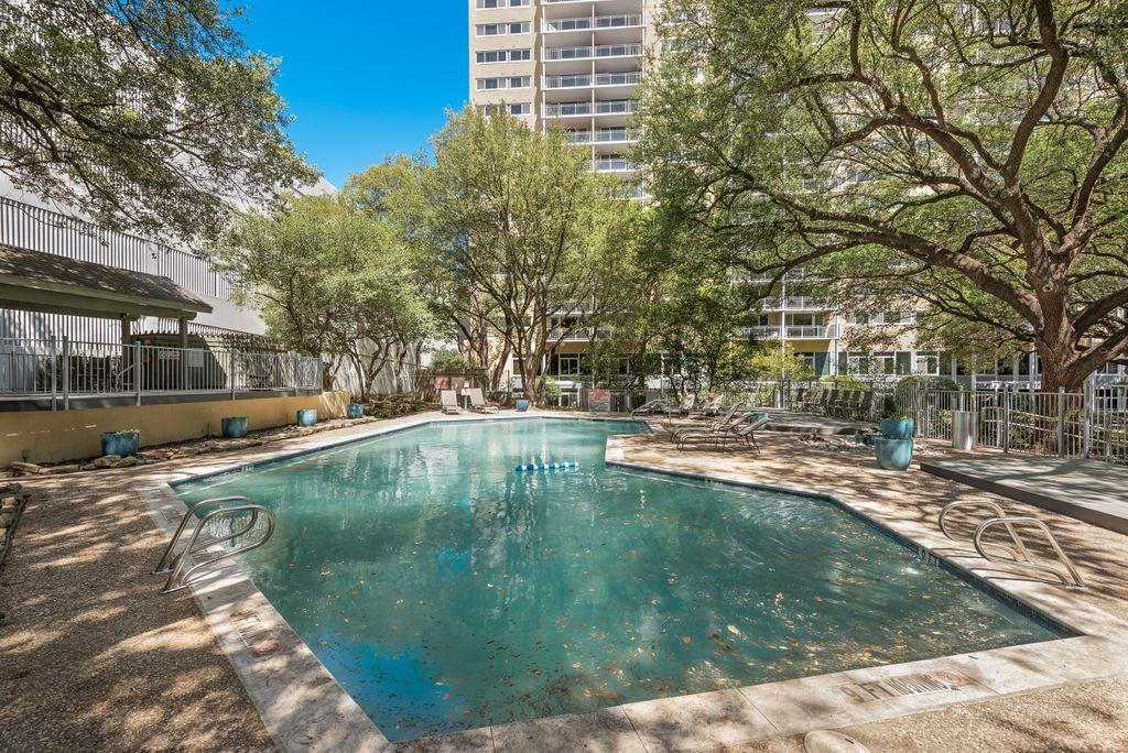 3883 Turtle Creek Boulevard 2014 Property Photo 25
