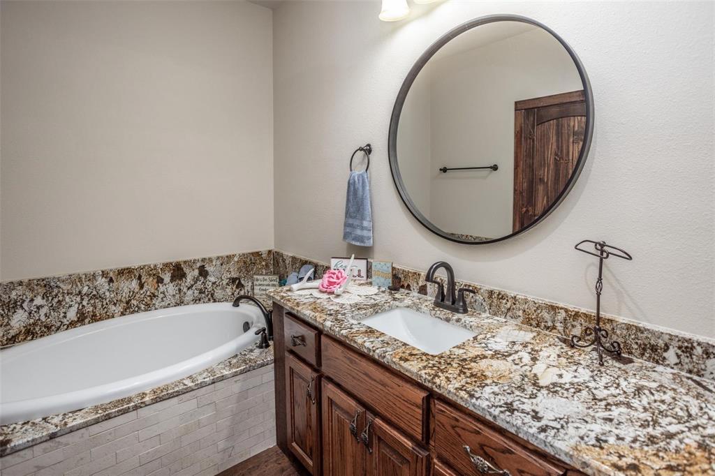 240 Magnolia Property Photo 26