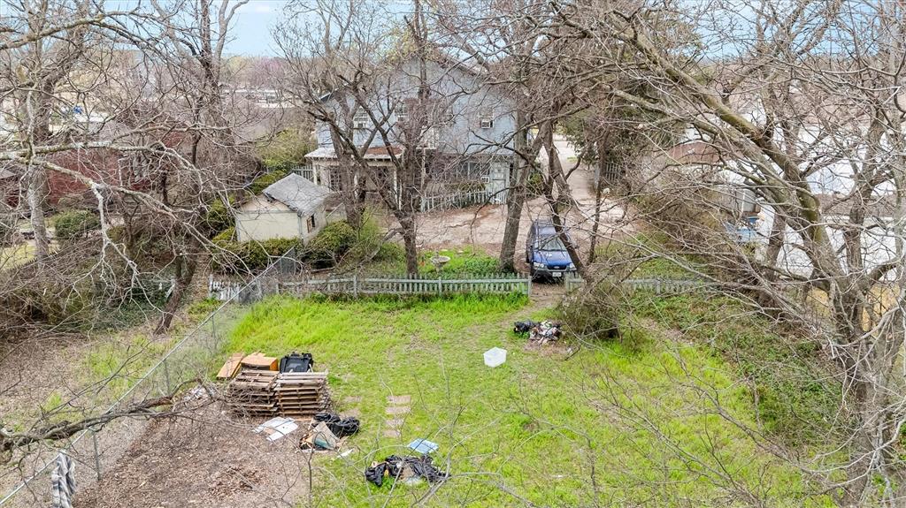 406 S Bryan Belt Line Property Photo 2