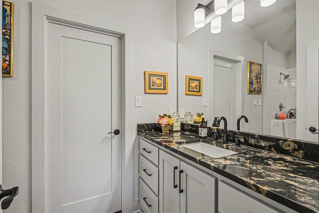 192 Grand Harbor Boulevard Property Photo 14