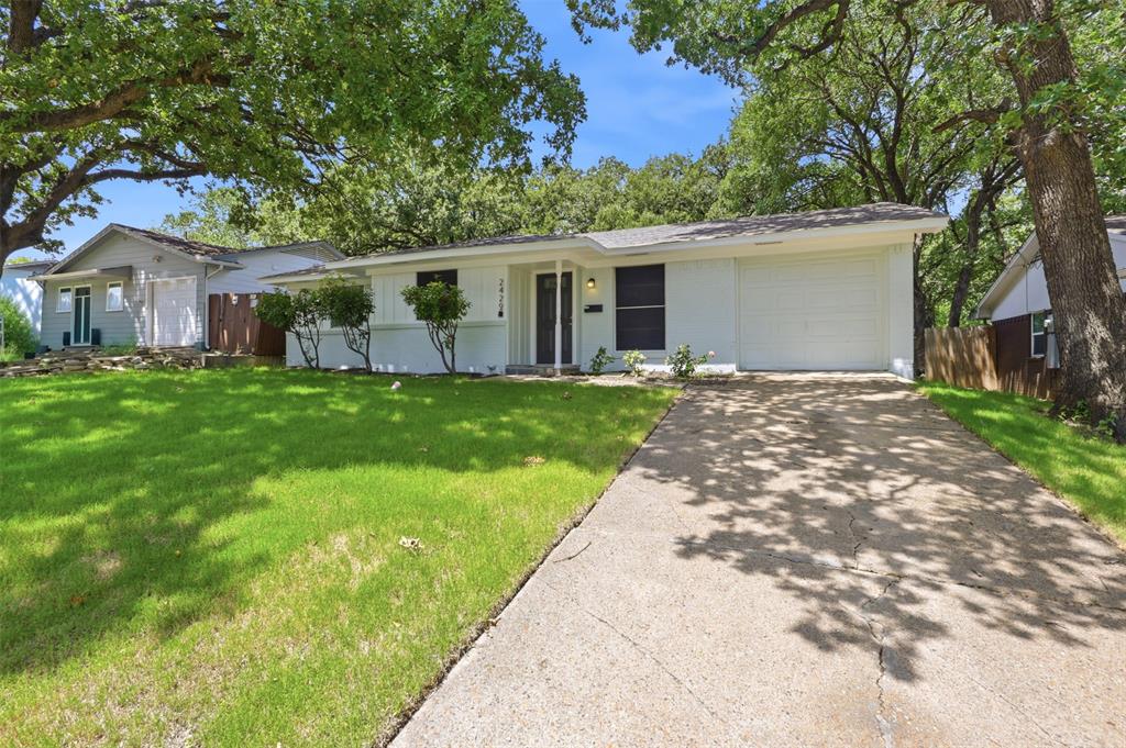 2429 Avis Street Property Photo 1