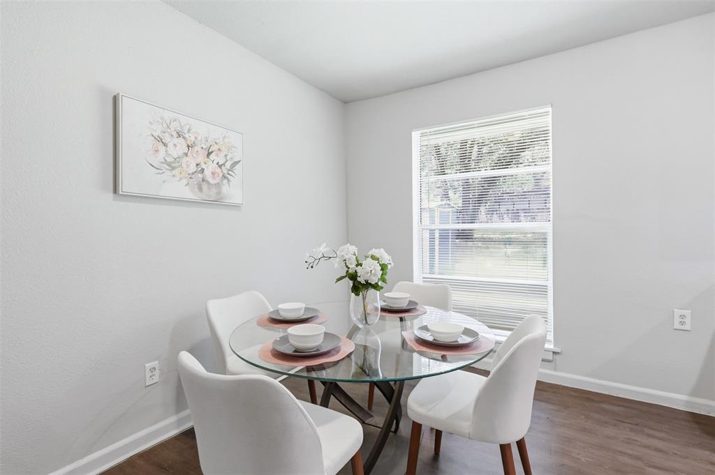 2429 Avis Street Property Photo 14