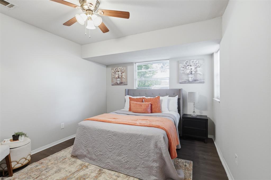 2429 Avis Street Property Photo 15