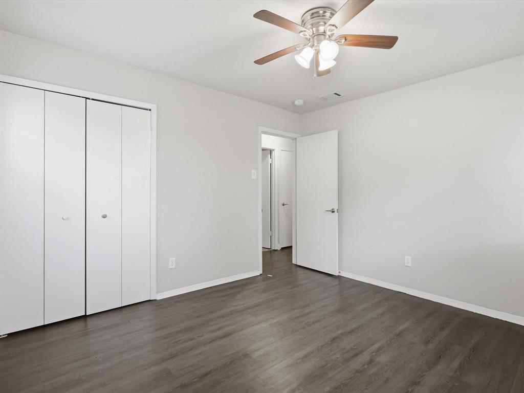 2429 Avis Street Property Photo 19