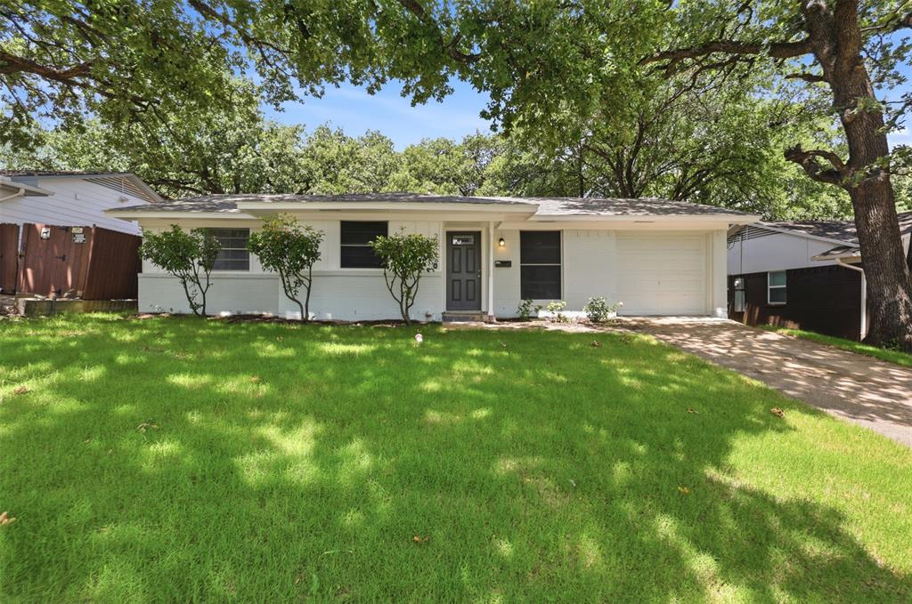 2429 Avis Street Property Photo 26