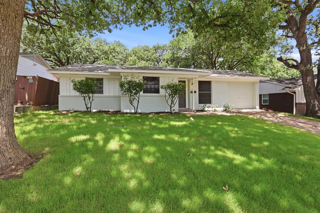2429 Avis Street Property Photo 27