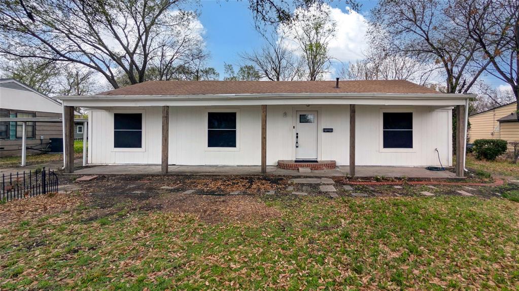 1425 W Walnut Street Property Photo 1