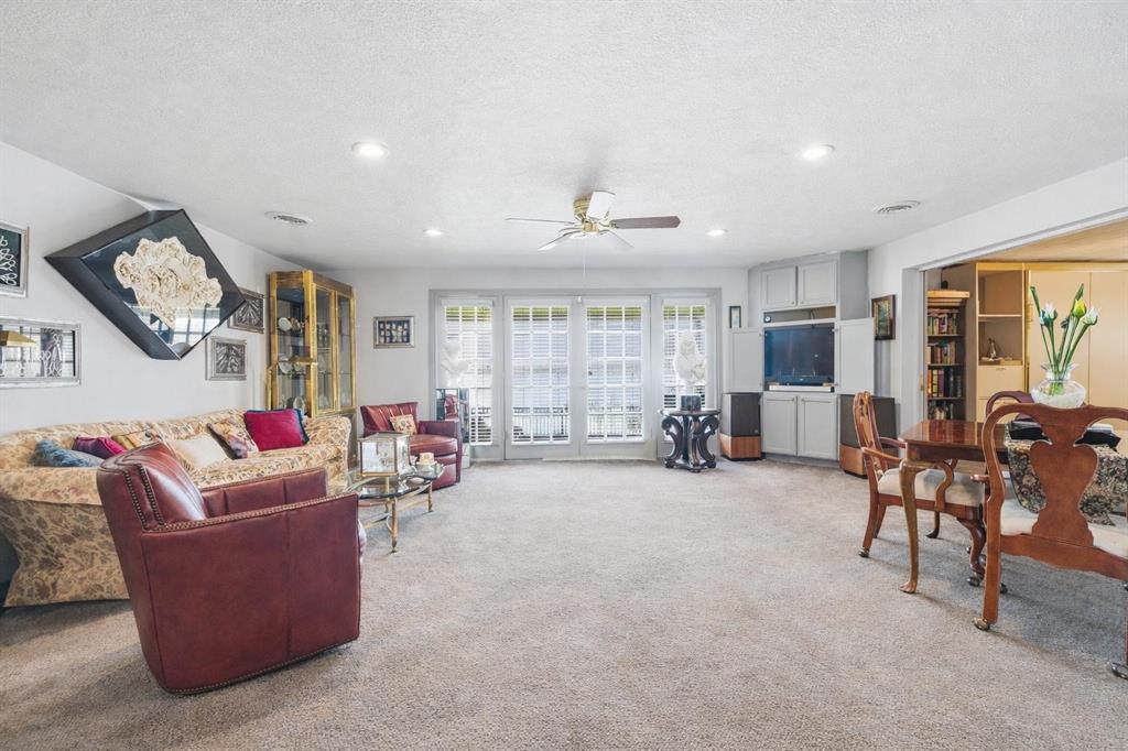 2404 Indian Cove Street Property Photo 9