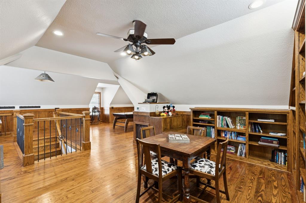 4879 Geren Trail Property Photo 28