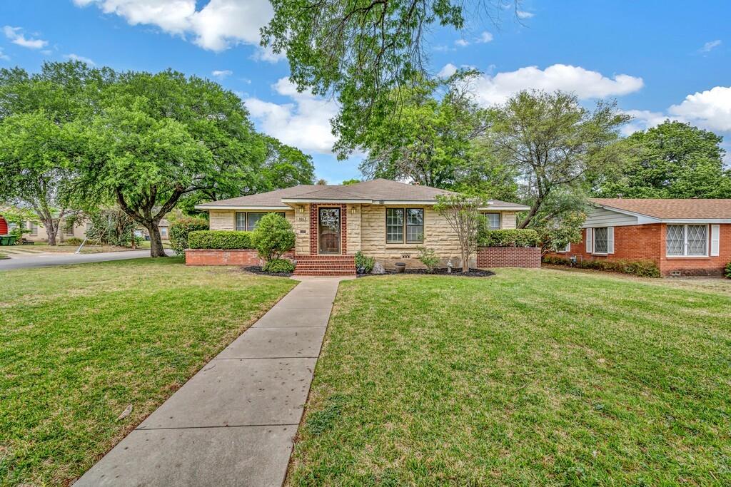 3917 Morrow Avenue Property Photo 1
