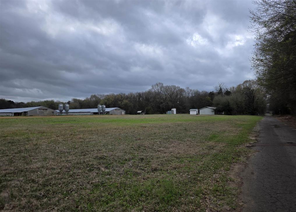 1886 Opossum Rd Property Photo 20