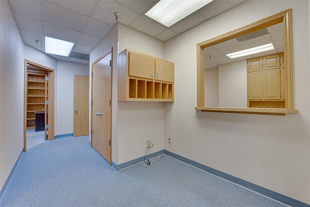 2909 S Hampton I-102 Property Photo 24