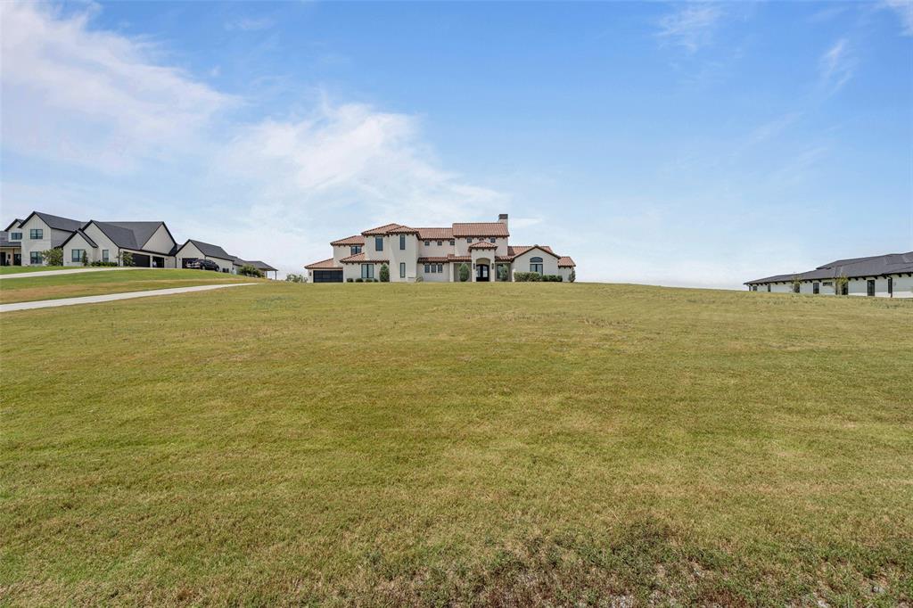 227 High View Trail Property Photo 5