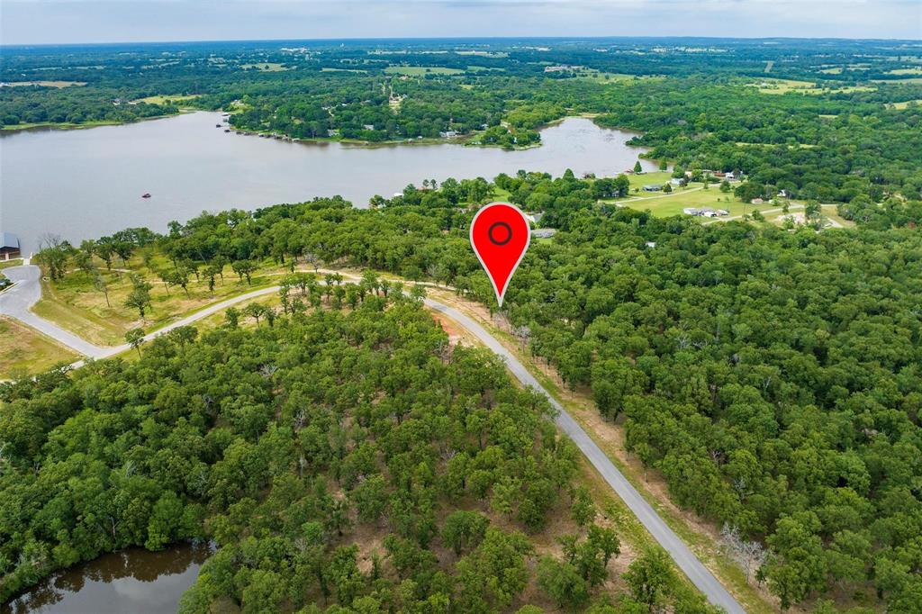 7004 Lakeshore Way Property Photo 7