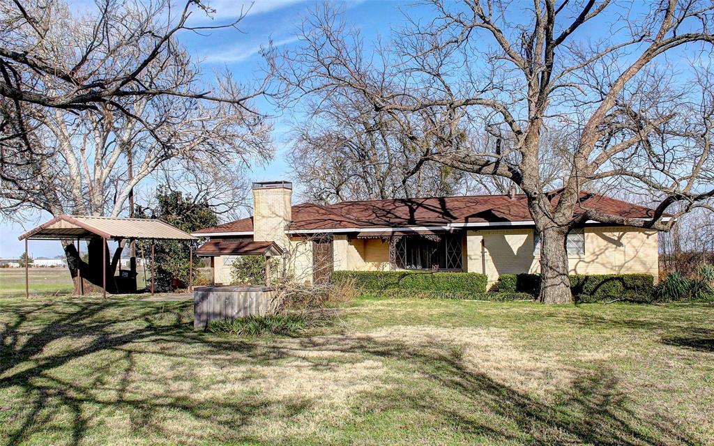512 N Sherley Avenue Property Photo 1