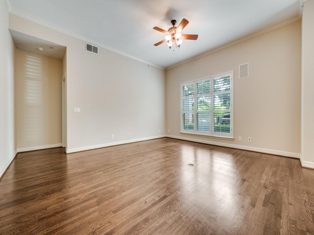3401 Lee Parkway 102 Property Photo 5