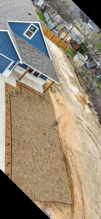 2108 22nd Property Photo 1