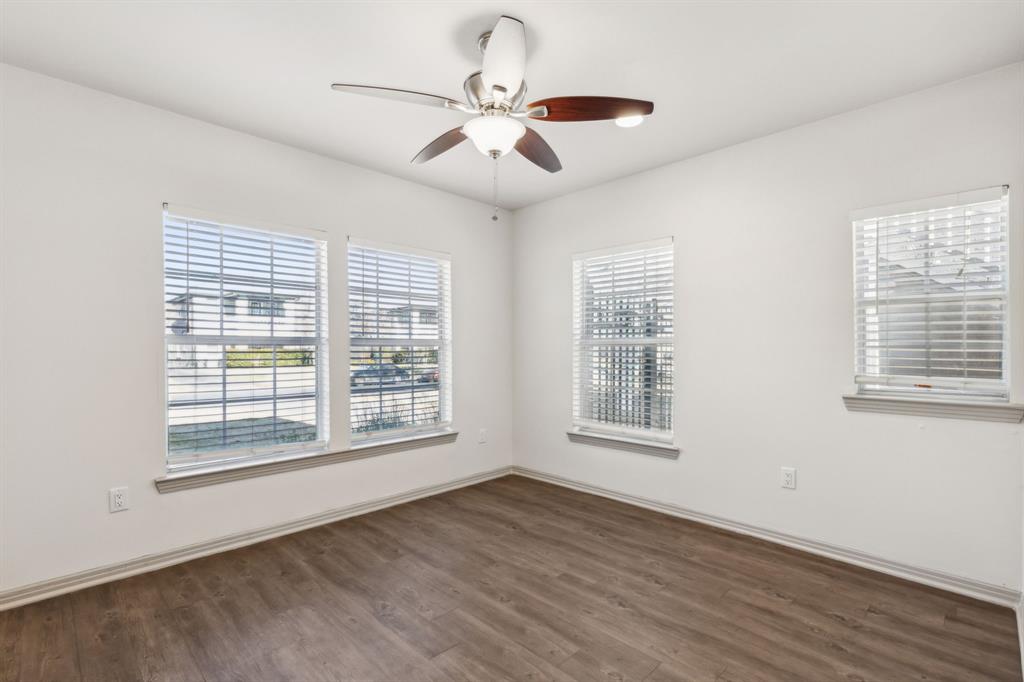 4402 Swiss Avenue Property Photo 4