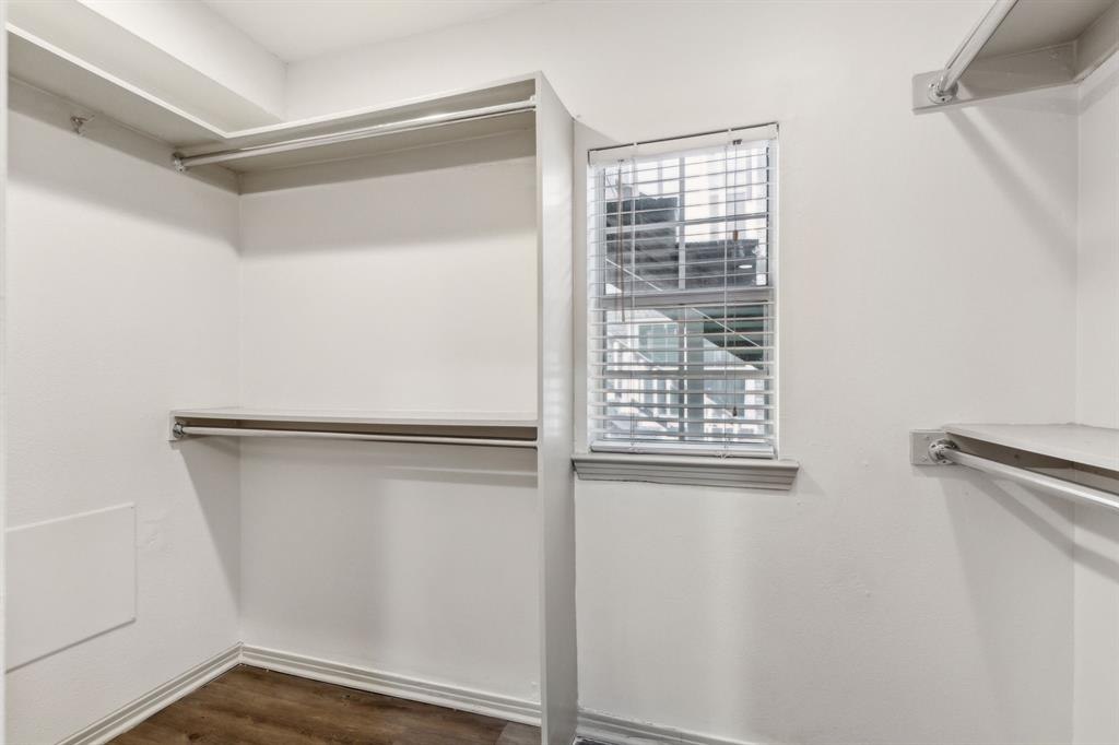 4402 Swiss Avenue Property Photo 6