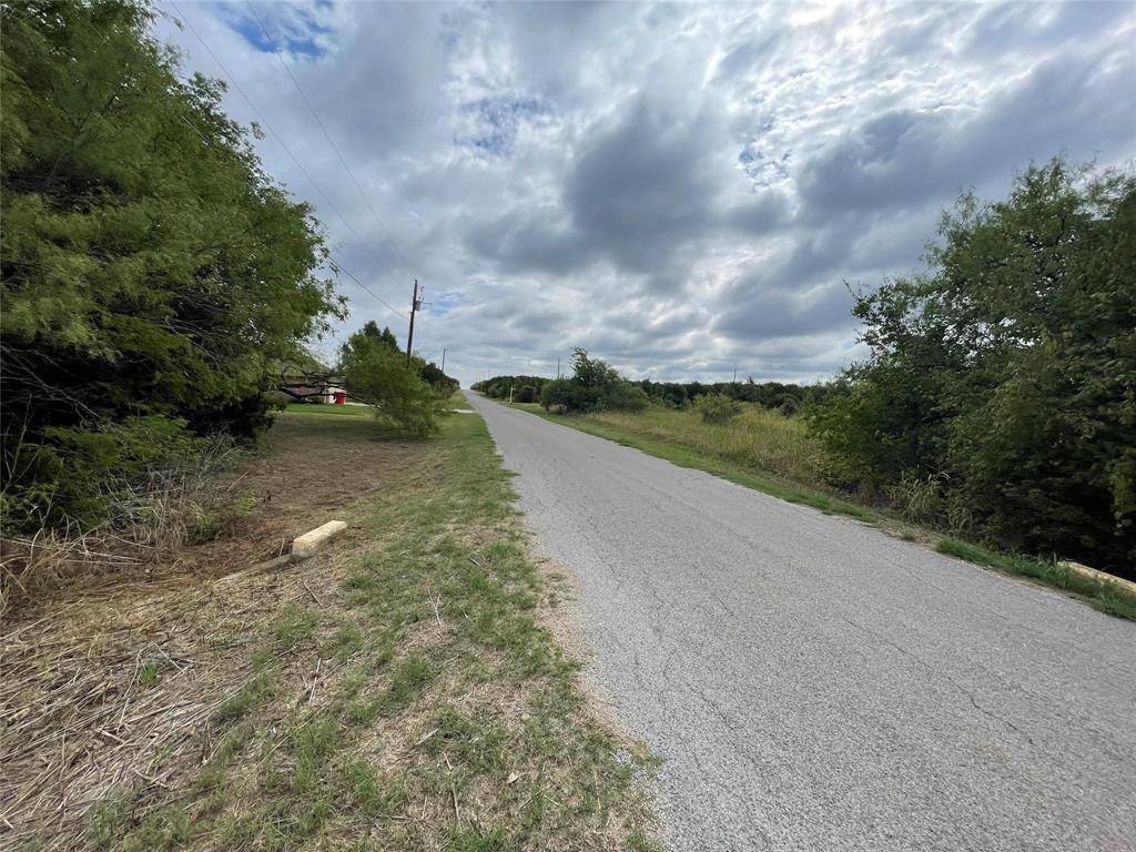 22285 Westmeadow Drive Property Photo 17