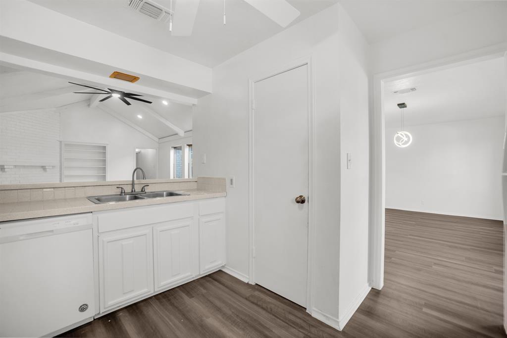 13351 Kit Lane Property Photo 19