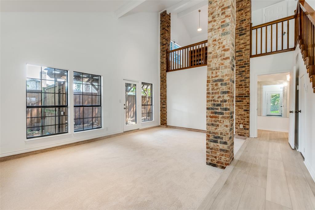 3316 San Jacinto Street Property Photo 5