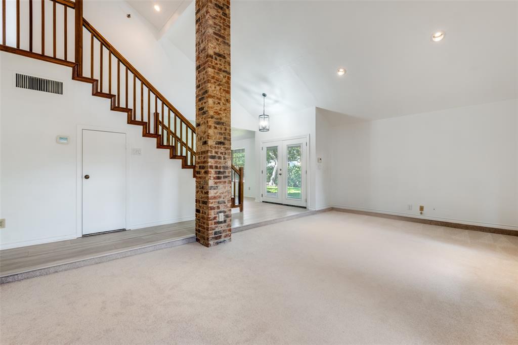 3316 San Jacinto Street Property Photo 6
