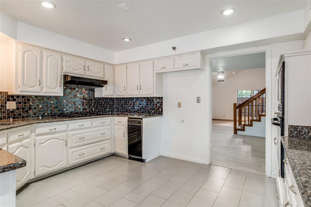 3316 San Jacinto Street Property Photo 8