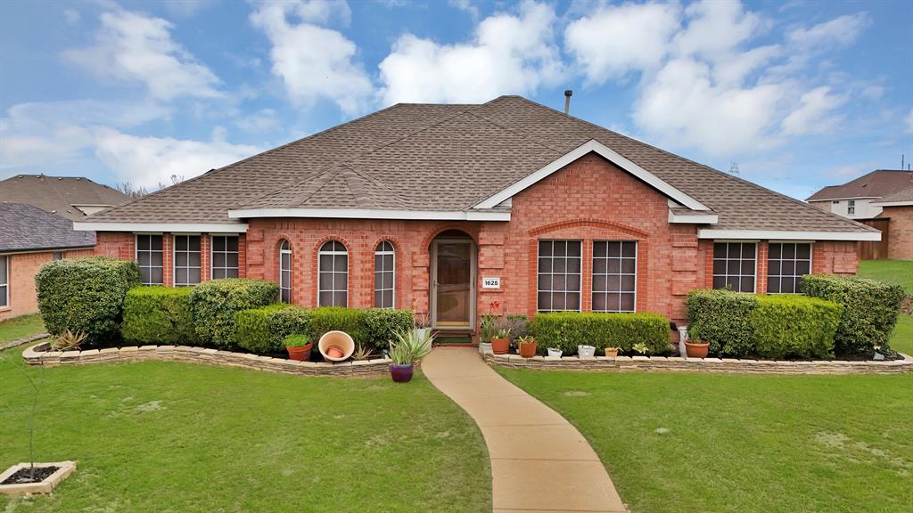 1625 Deer Creek Drive Property Photo 1