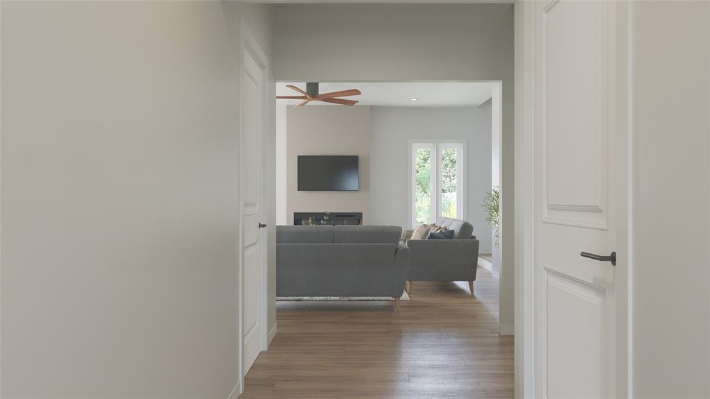 470 Lessie Circle Property Photo 3
