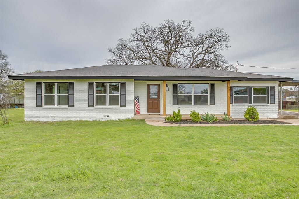 5204 Teague Road Property Photo 1