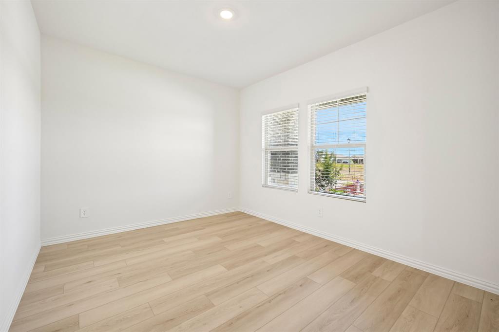 4208 Palestine Drive Property Photo 13