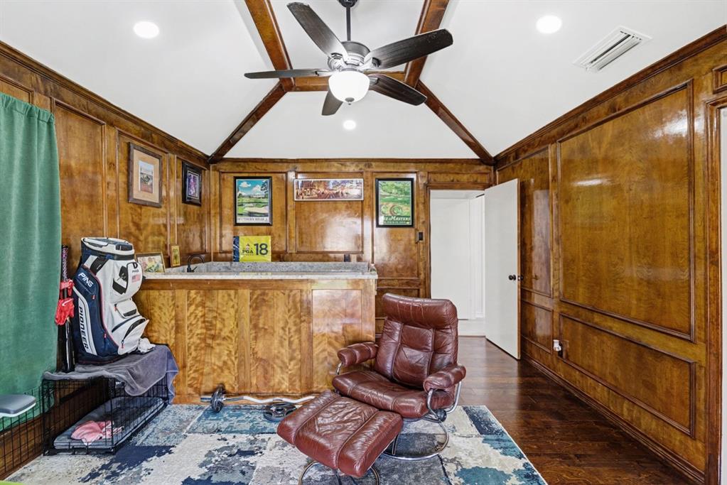 6746 Talbot Parkway Property Photo 14