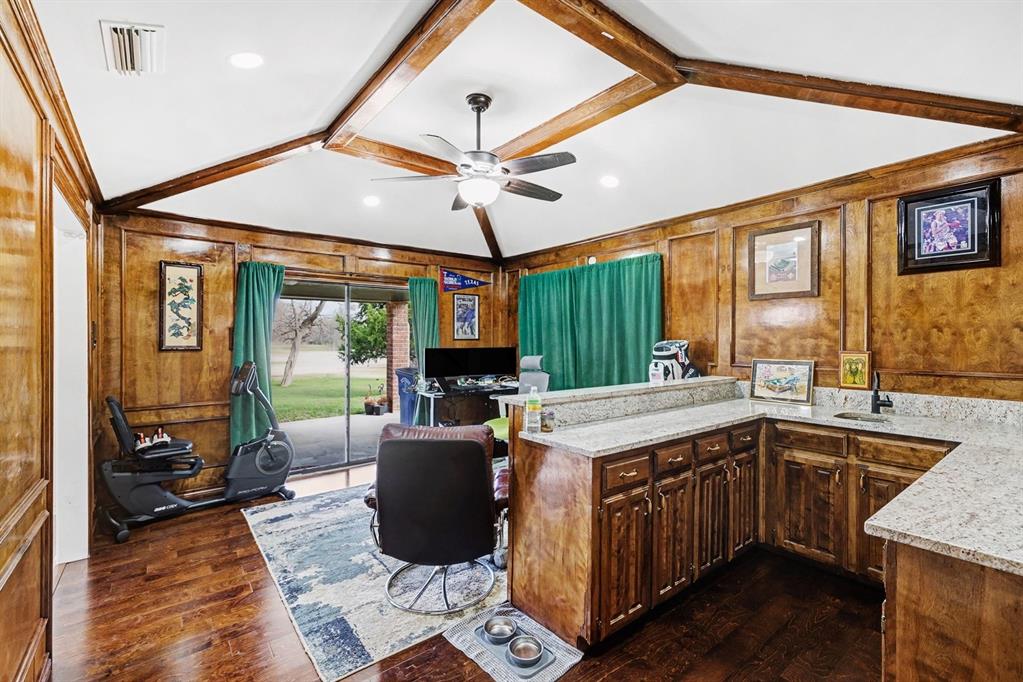 6746 Talbot Parkway Property Photo 15
