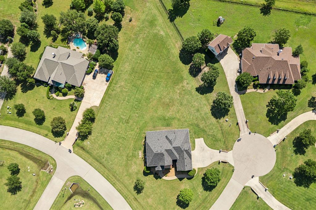 1505 Barton Creek Court Property Photo 4