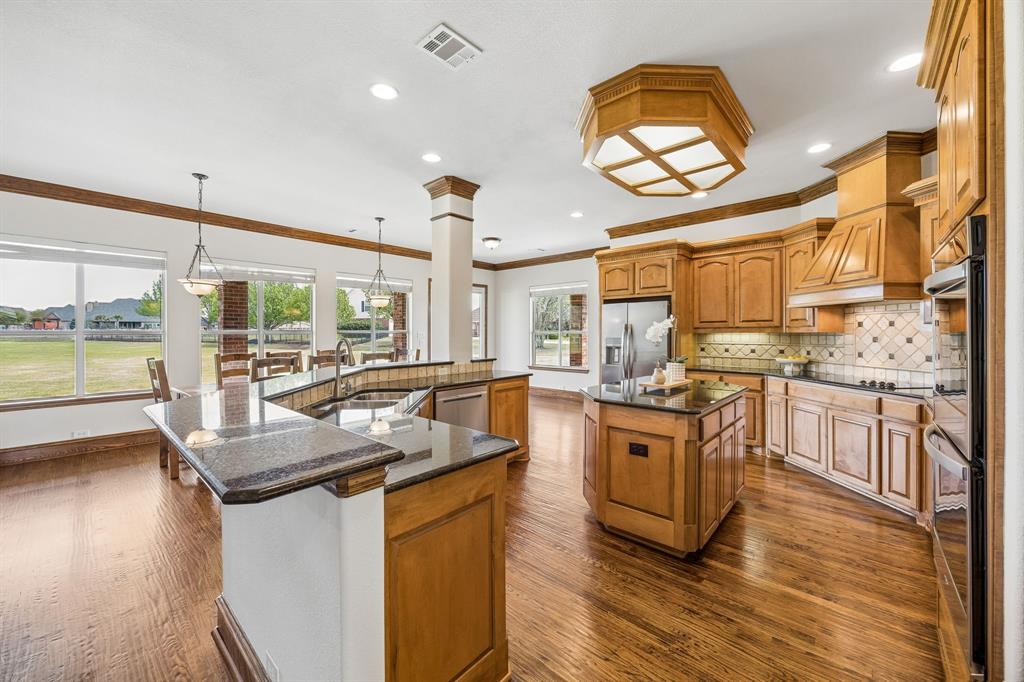 1505 Barton Creek Court Property Photo 9