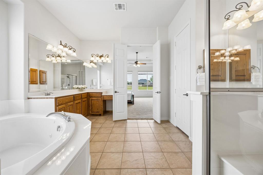 1505 Barton Creek Court Property Photo 21
