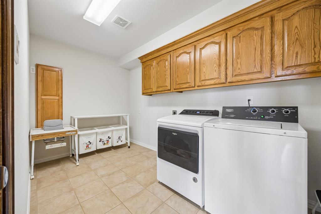 1505 Barton Creek Court Property Photo 35