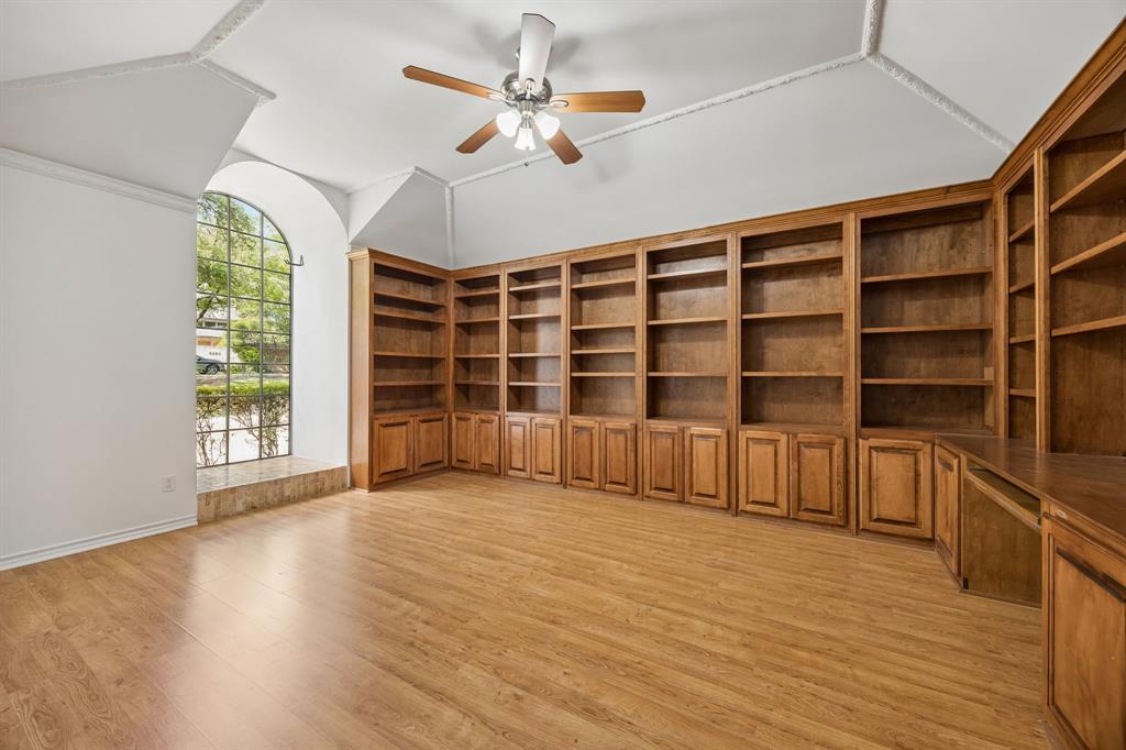 6218 Stonehill Drive Property Photo 4