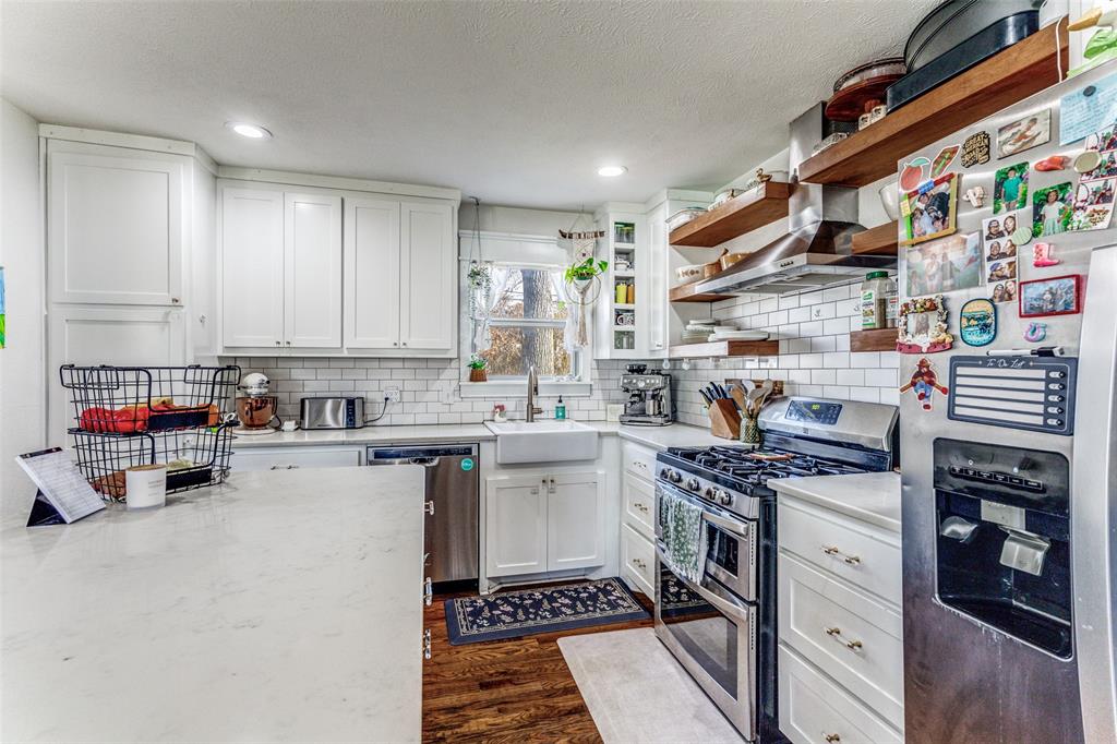 5716 Tracyne Drive Property Photo 14