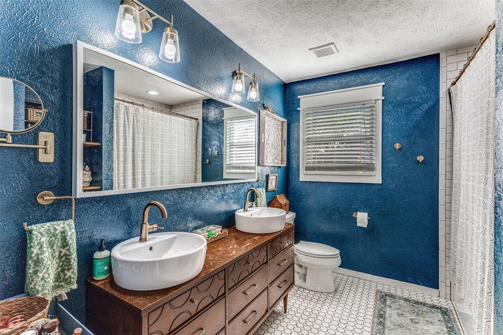 5716 Tracyne Drive Property Photo 22
