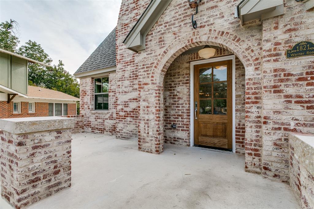 1821 Warner Road Property Photo 1