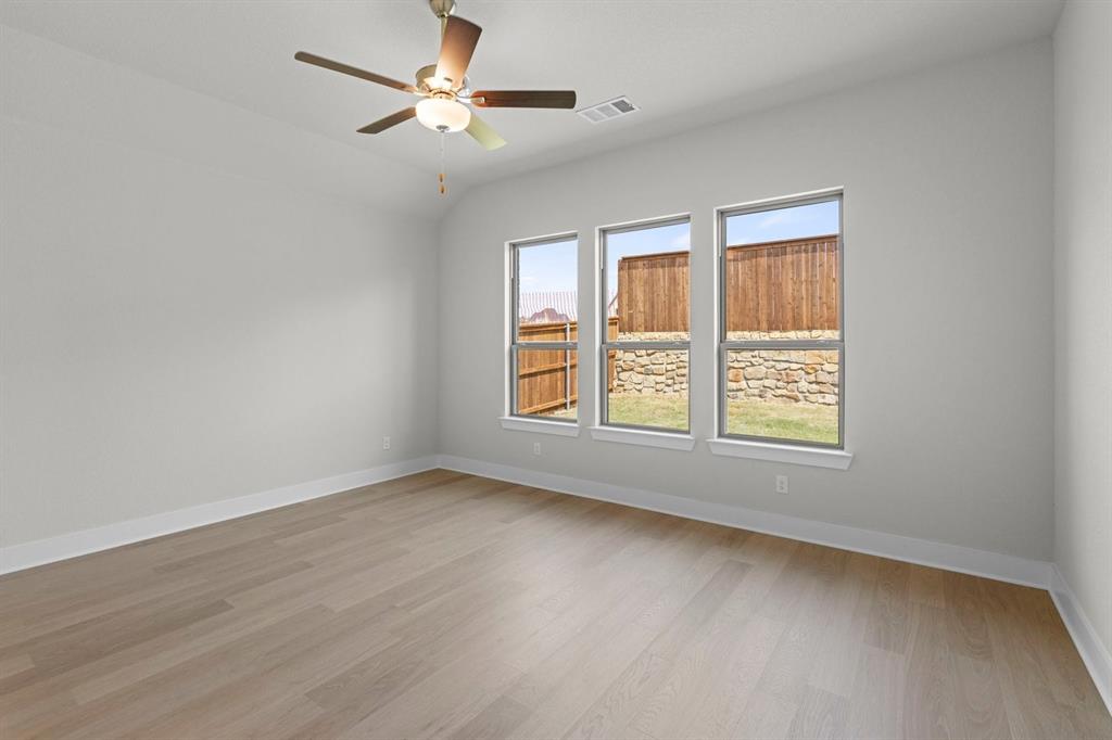 1828 Autumn Sage Drive Property Photo 9