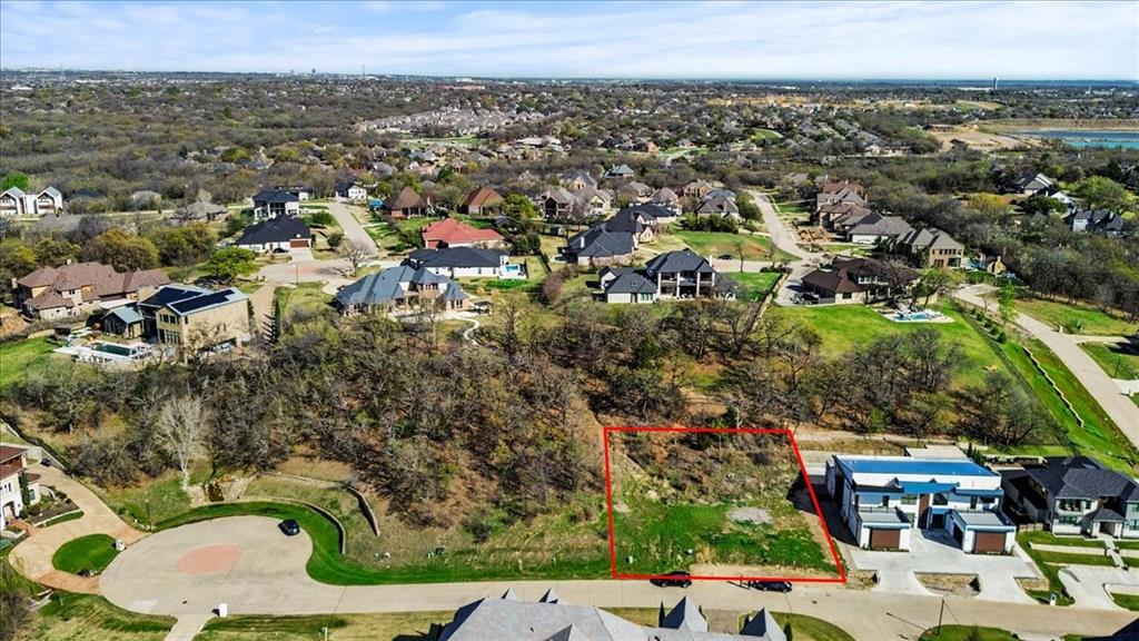 2309 Oak Bluff Property Photo 5