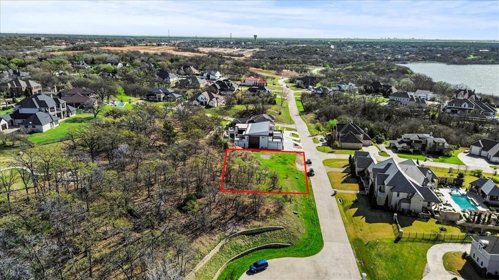 2309 Oak Bluff Property Photo 6