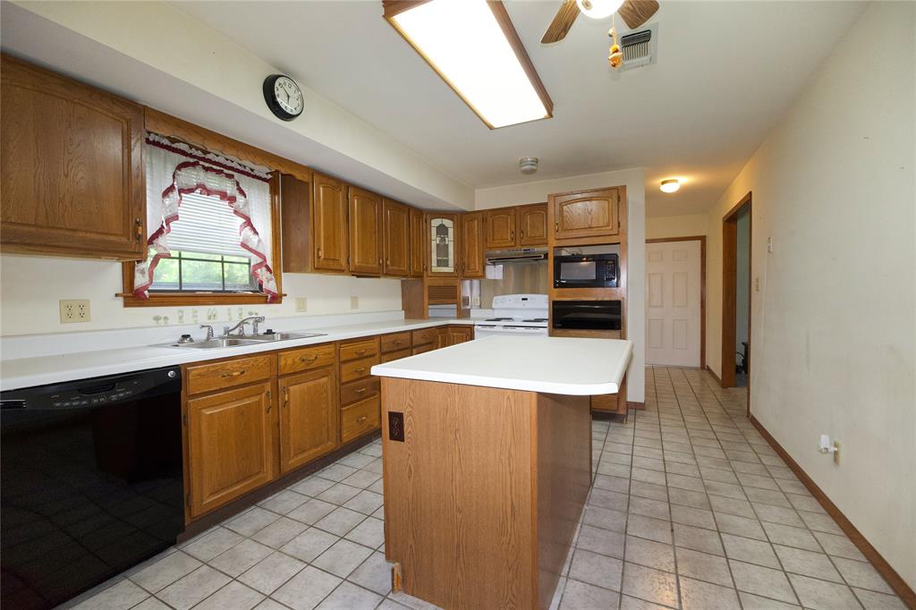 1196 County Road 260 Property Photo 16